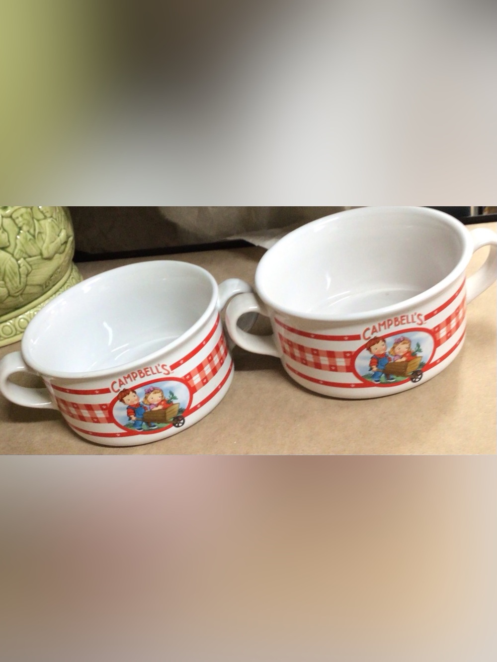 Vintage Campbell’s Soup Ceramic Mugs – Collector Set of 2
